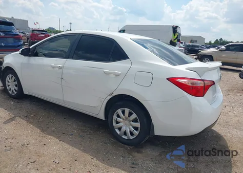 2017 Toyota Corolla Le z USA, uszkodzony, nr VIN 5YFBURHE3HP588995